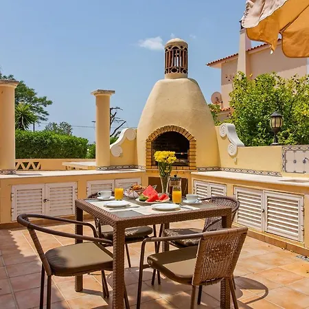 Sleeps 10 With Pool Air Con And Wifi *